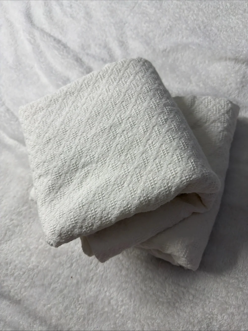 Docofil Euro Sham 30” x 30” Classic White Waffle Weave 100% Cotton pair